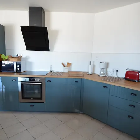 Appartement Babylone - Vue Panoramique Avec Piscine Pour 6 Personnes A Quartier Pessicart *