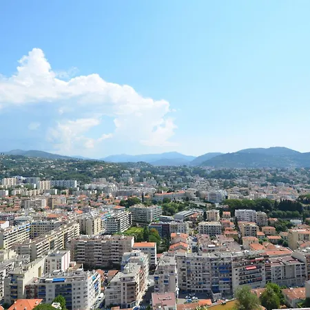 Appartement Babylone - Vue Panoramique Avec Piscine Pour 6 Personnes A Quartier Pessicart